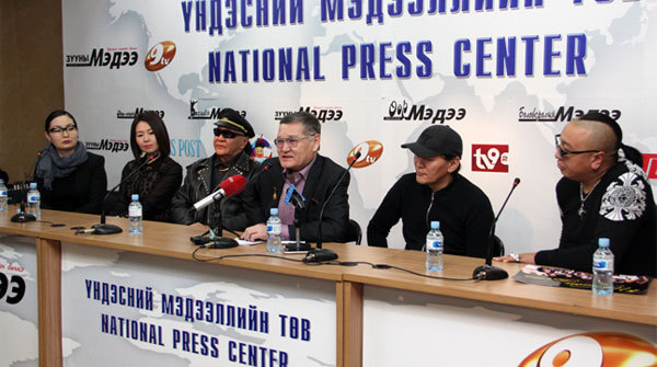 МУГЖ Х.Төмөрбаатарт зориулсан “Цэцгийн баглаа” хандивын тоглолт болно